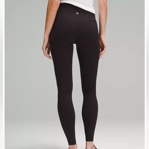 LULULEMON Align high rise pant - Size 8 Black- 28”